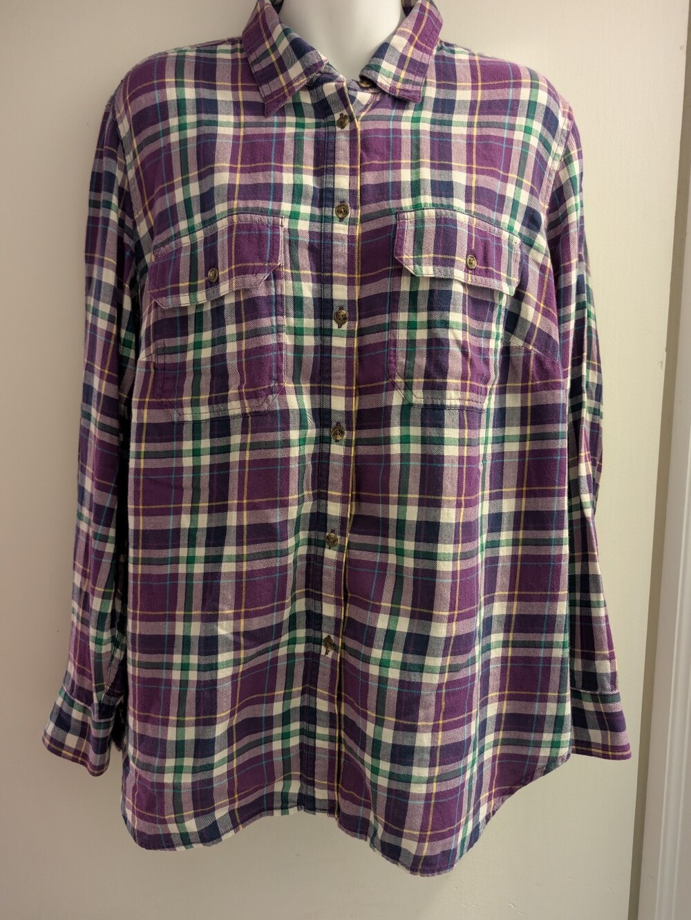 Chaps Plaid Button-Up Shirt in Purple, Green and Cream. Lightweight Flannel 1x
